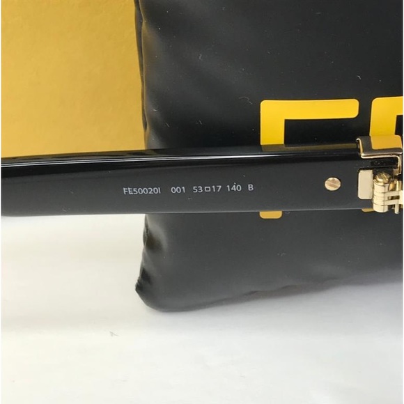 💯 - Authentic New Fendi Demo Cat Eye Ladies Eyeglasses FE50020I 001 53. - Picture 12 of 13